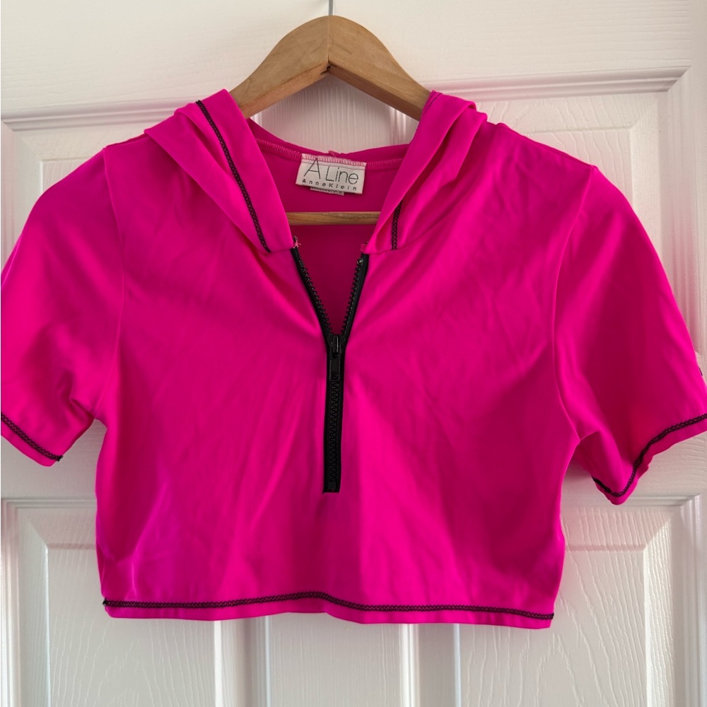 Anne Klein Hot Pink Crop Top